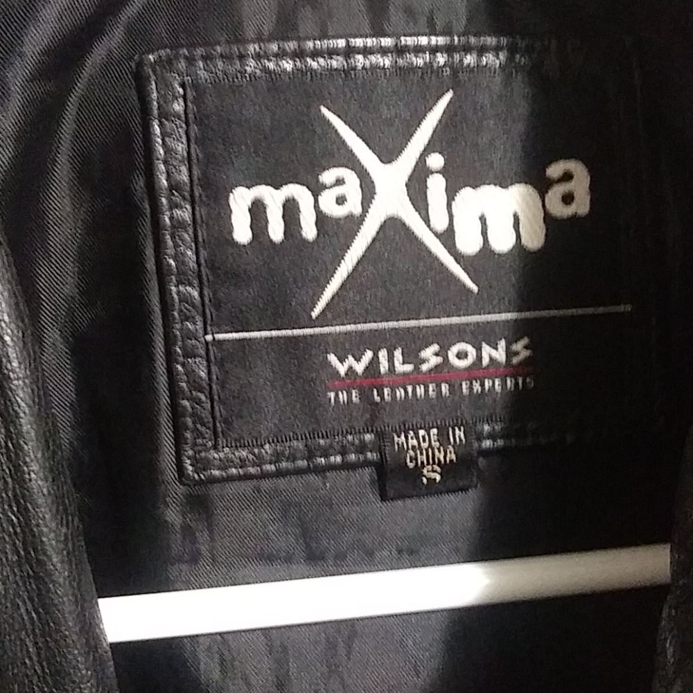 Leather jacket - Picture 2 of 4